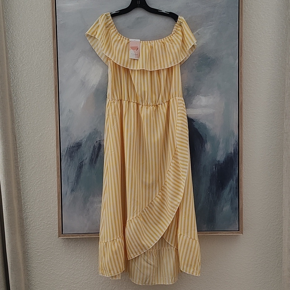 New Off Shoulder Cover Up Dress Size XL